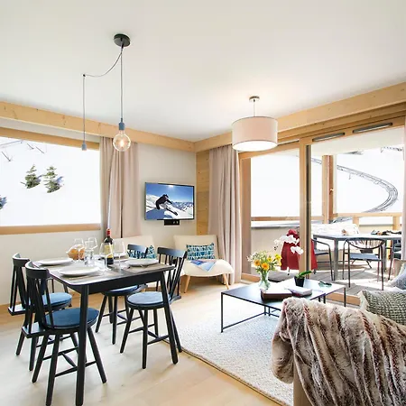 Moderne Aux Pieds Des Pistes Appartamento Huez